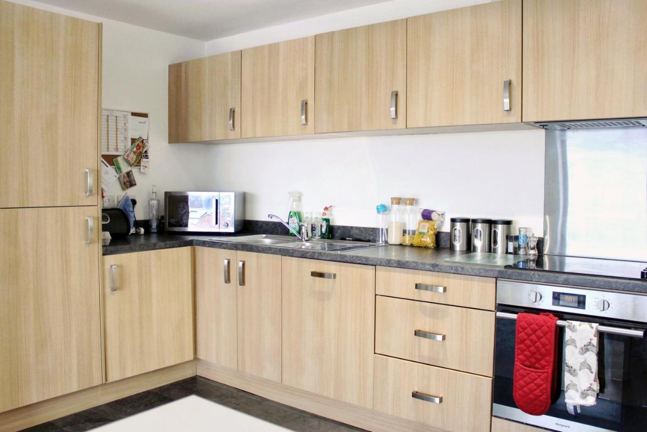 Manchester Escape - Private Room & Bathroom Near Etihad And Coop Arena - Free Secure Parking Kültér fotó